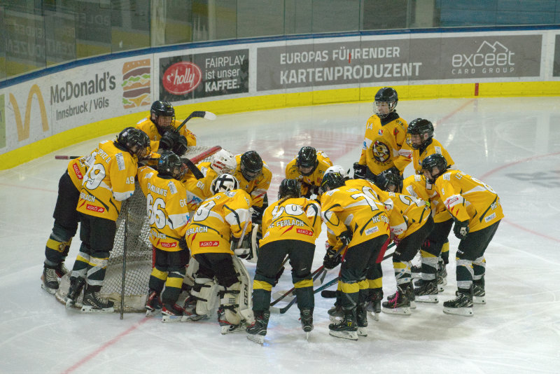 HC-Ferlach U-16 auf dem Eis