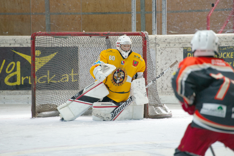 HC-Ferlach U-15 auf dem Eis